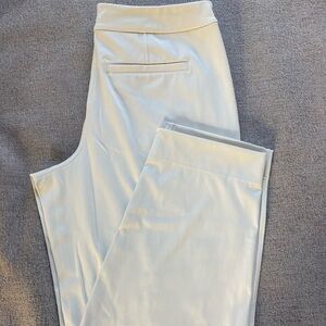 Lululemon tapered-leg mid-rise pant 7/8-Bone